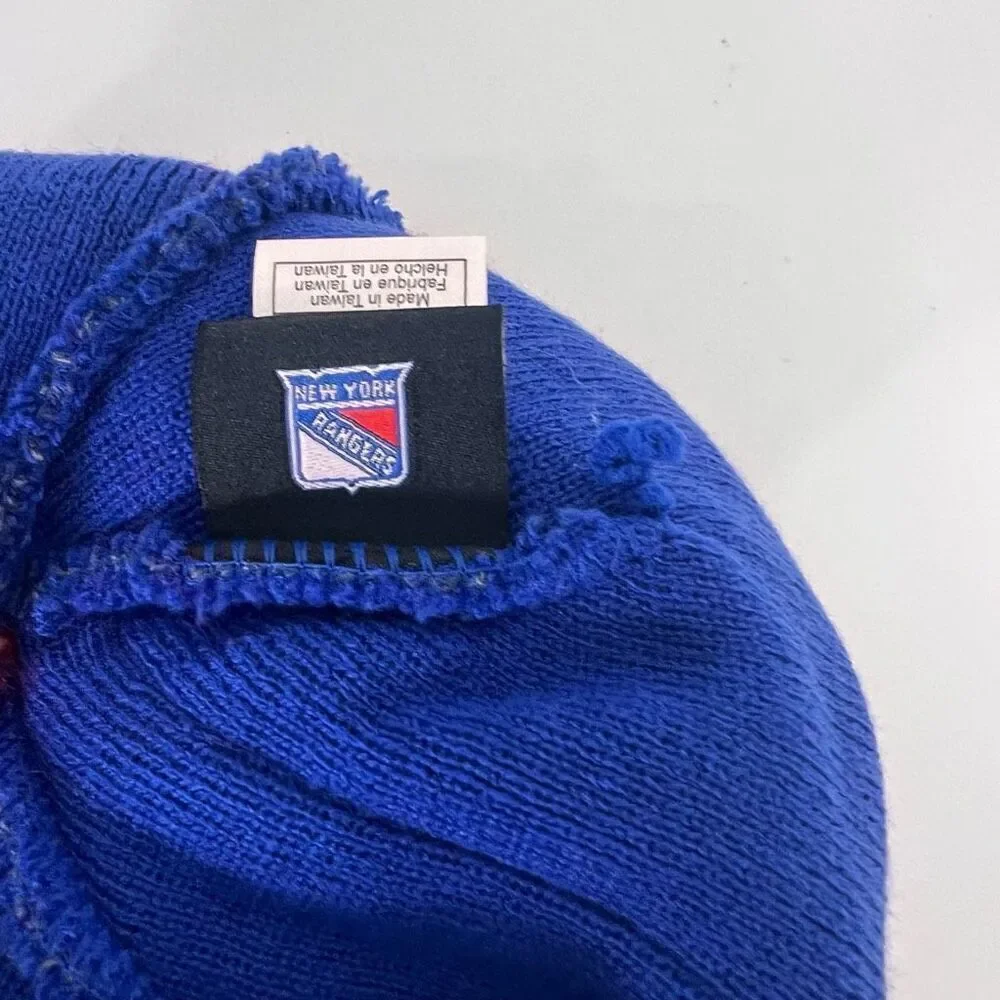 NHL New York Rangers Hockey Navy Blue with‎ Red Pom Pom Cuffed Winter Hat
